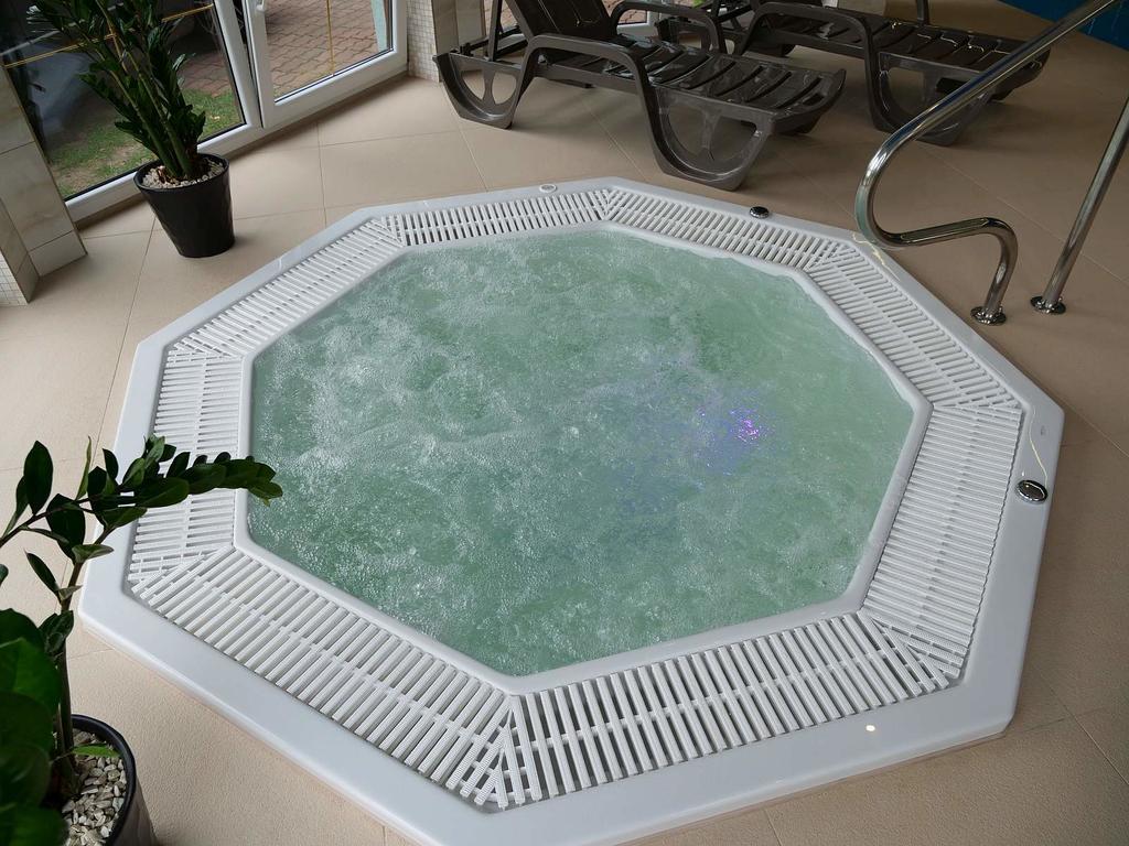 Pensjonat Spa U Tomasza Niechorze Esterno foto